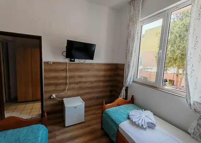 Guest house пиргос 3*